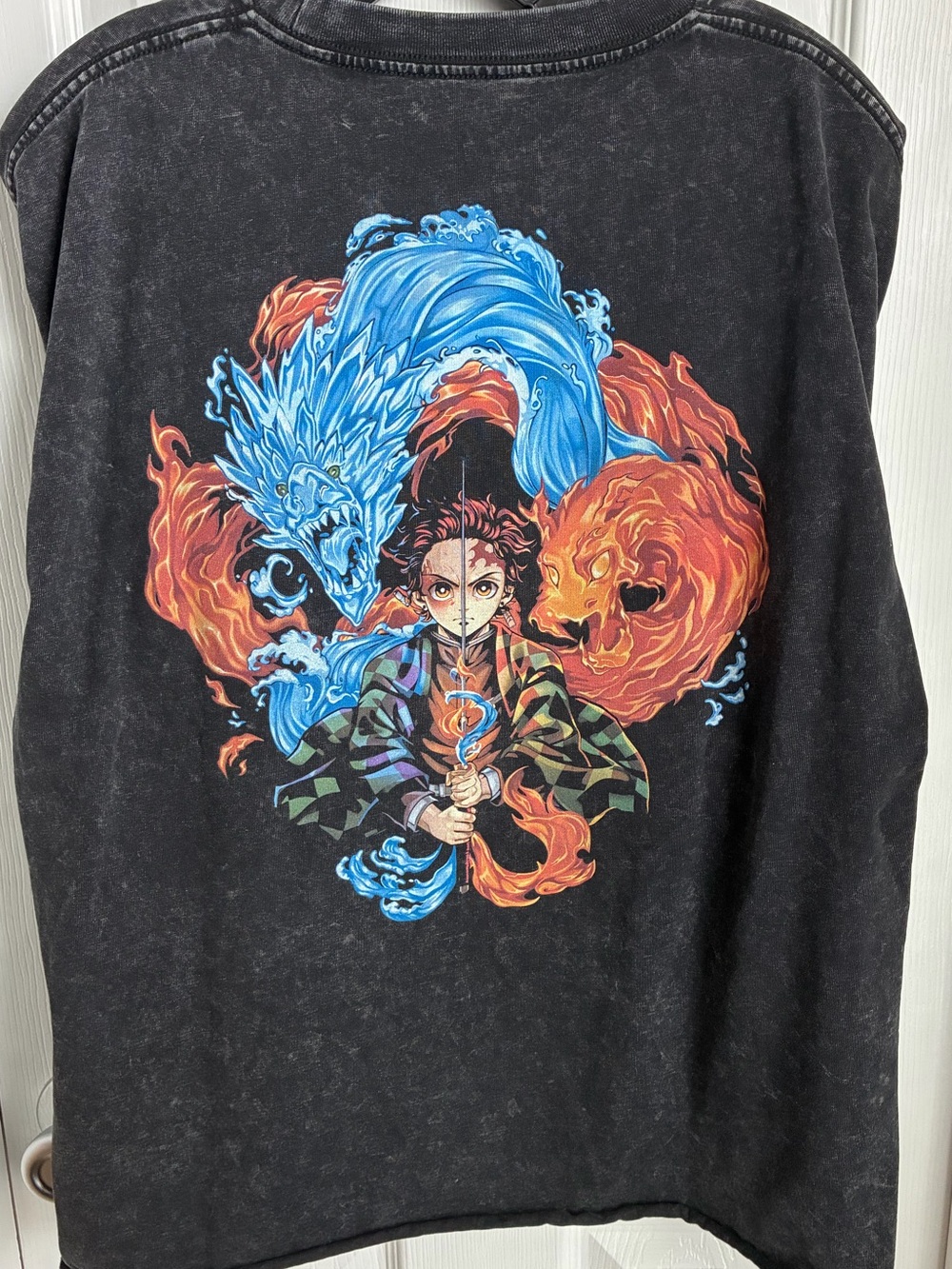 Demon Slayer Tanjiro Kamari cropped graphic tee